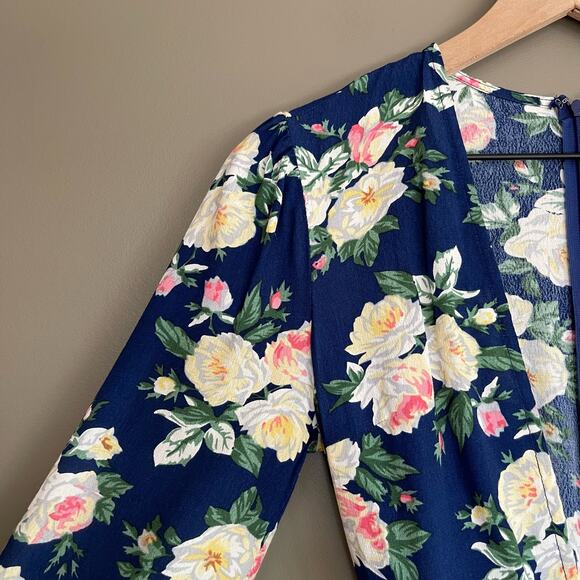 NWT Privacy Please Concord Romper Navy Blue Floral Size‎ Small Deep V-neck Sexy - Picture 10 of 16